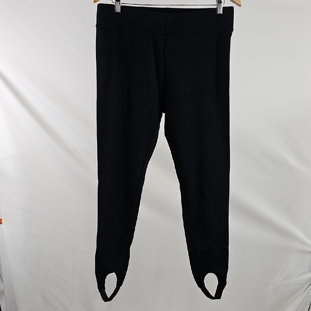 Lark & Ro Black Stirrup Leggings